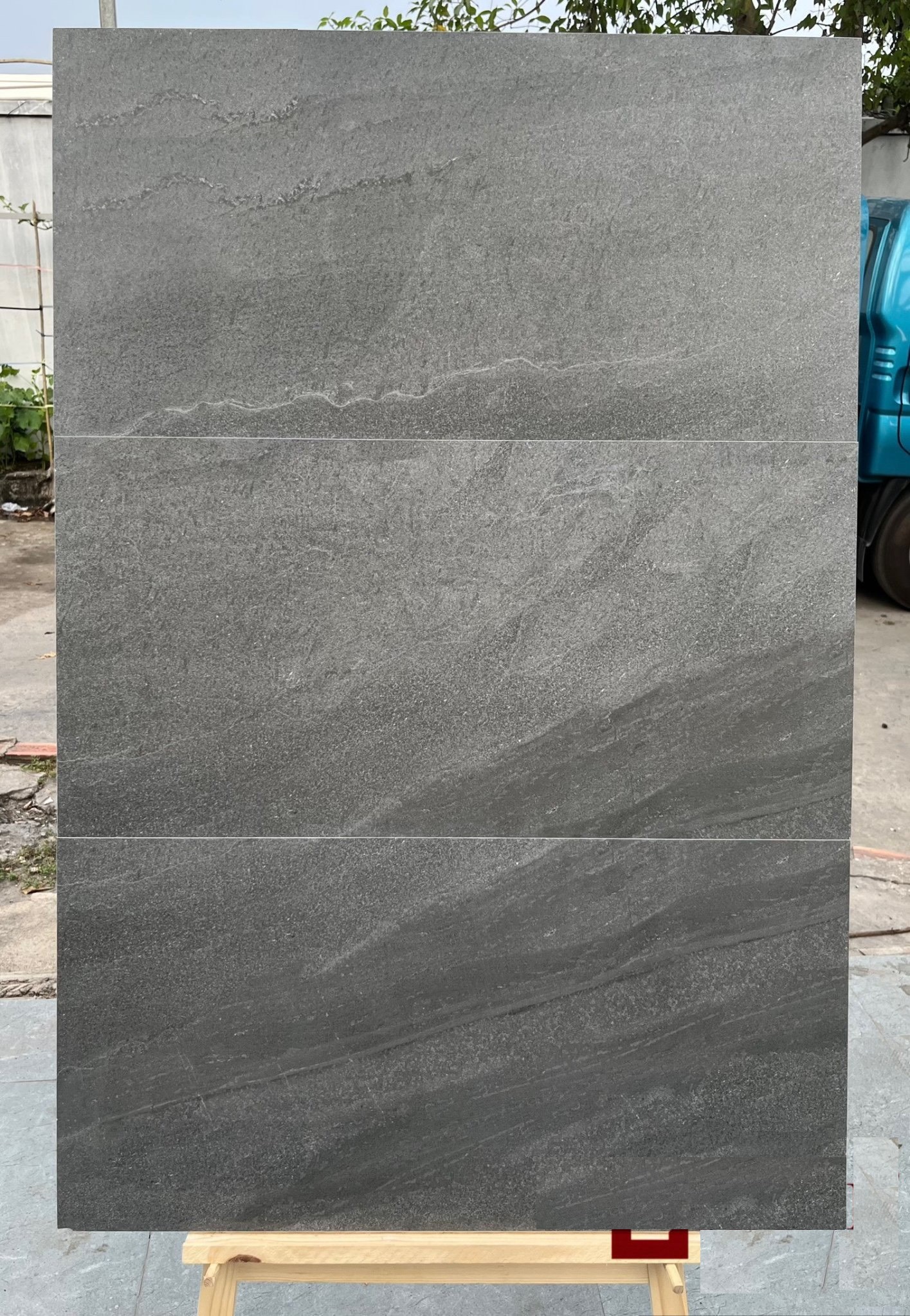 Gạch ốp tường 40x80cm -2197