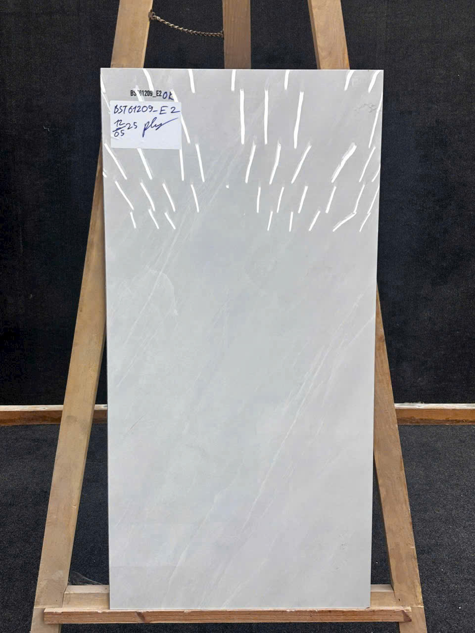 Gạch Ốp Tường 60x120cm pcv 61209-4439